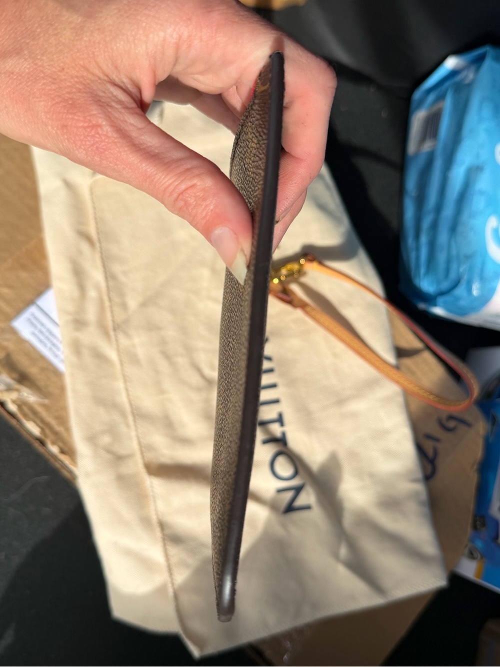 LV lmtd edition ramages neverfull pouch - Picture 6 of 10